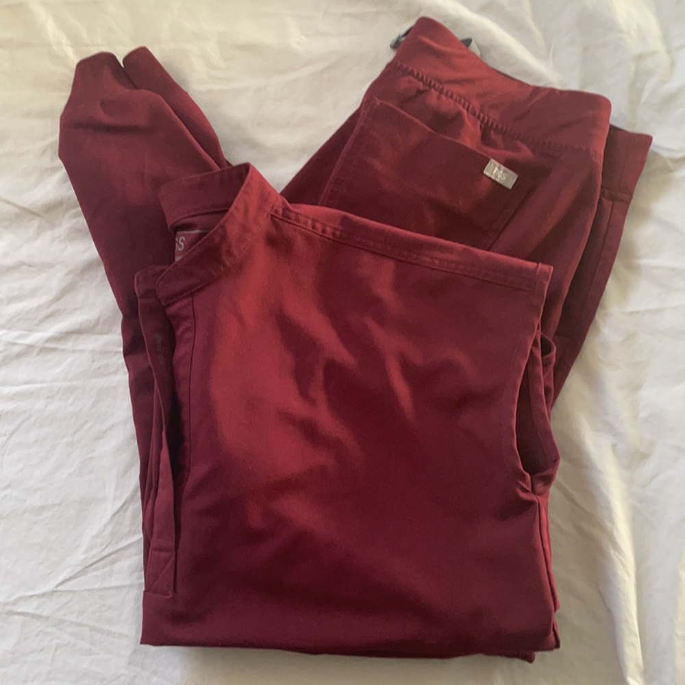 Burgundy Figs Zamora Rafaela Scrub Pants